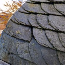 fehlende Schieferplatte