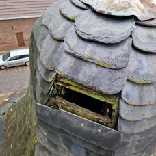 Loch im oberen Bereich