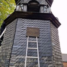 gereinigte Bronzeplatte