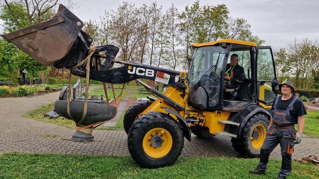 Transport zum neuen Standort (16.04.2025)